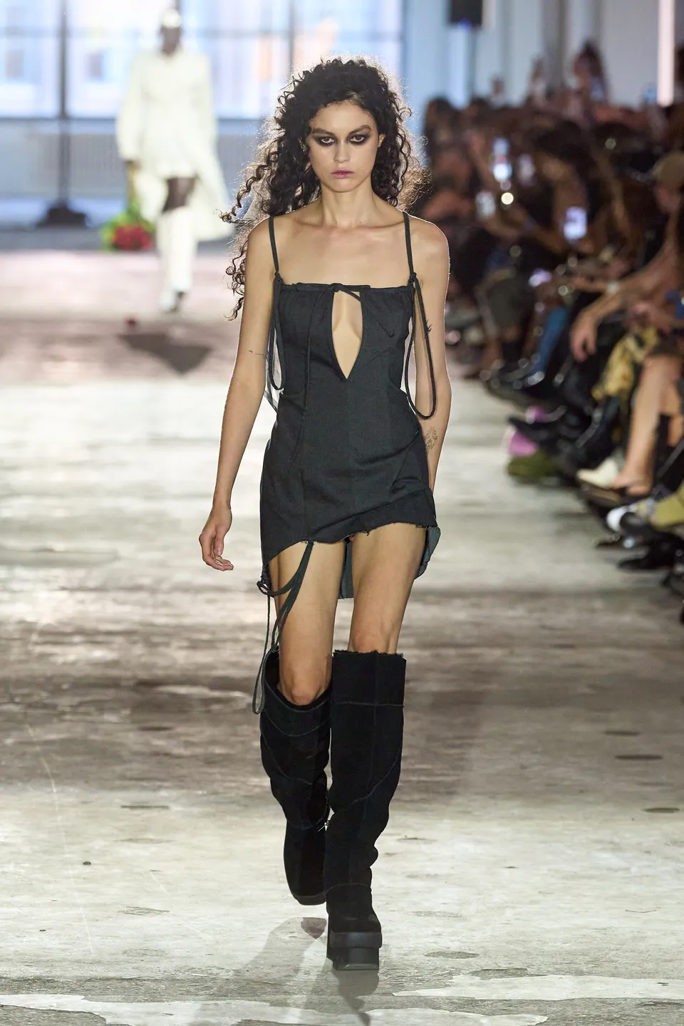 00022-elena-velez-spring-2025-ready-to-wear-credit-gorunway copy.jpg