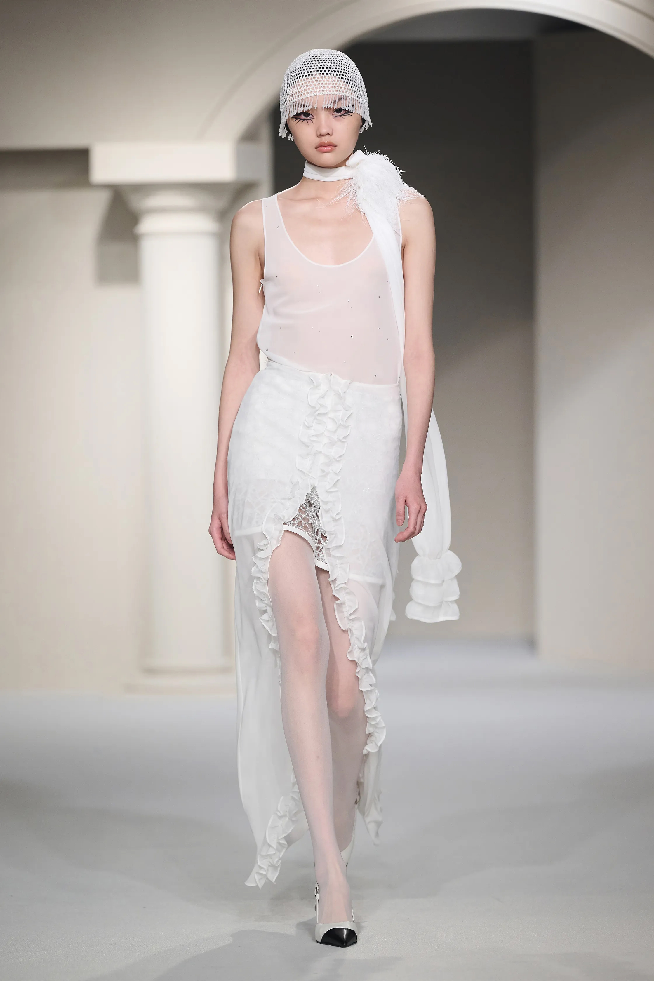 00022-yirantian-spring-2025-ready-to-wear-shanghai-credit-brand copy.jpg