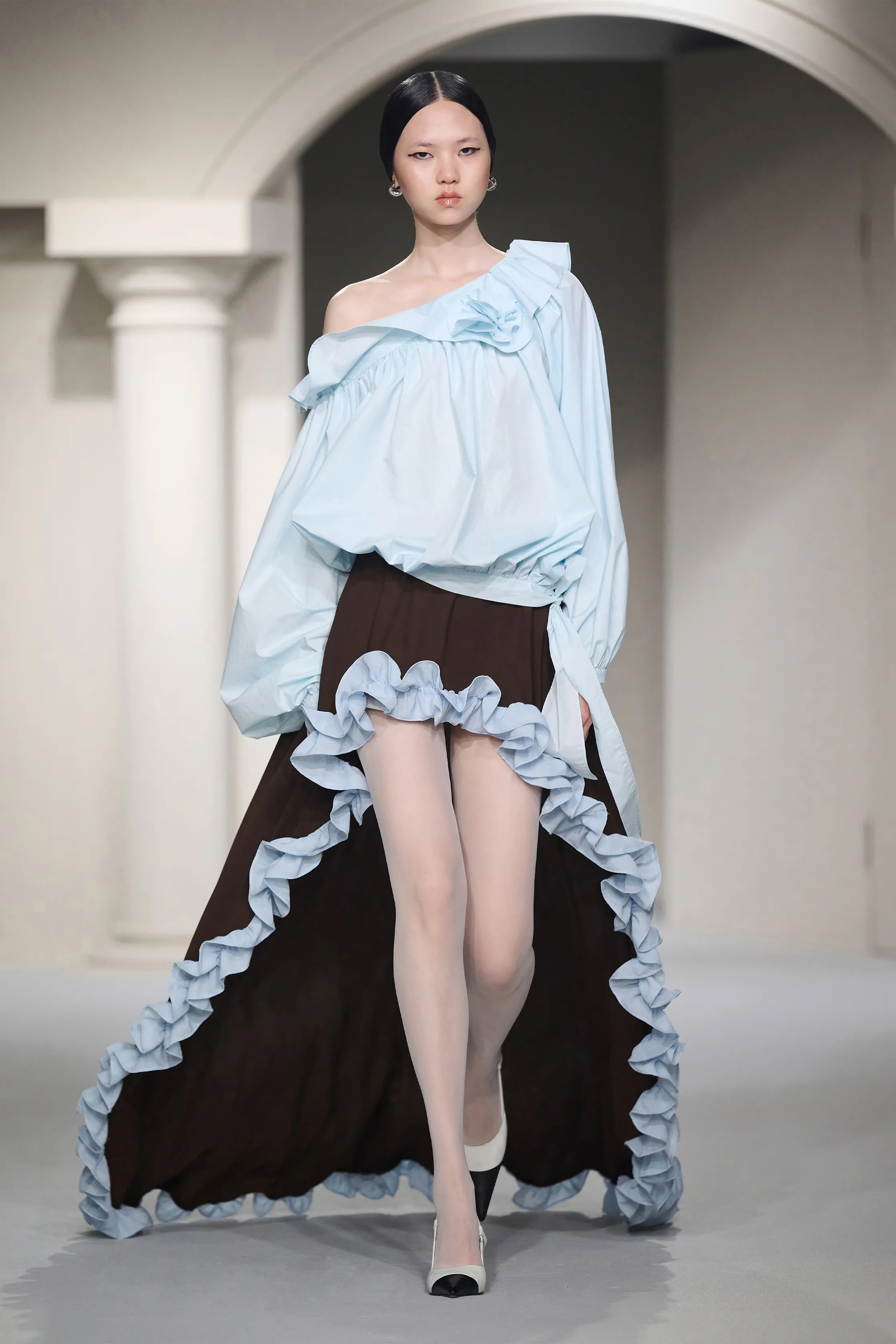 00024-yirantian-spring-2025-ready-to-wear-shanghai-credit-brand copy.jpg