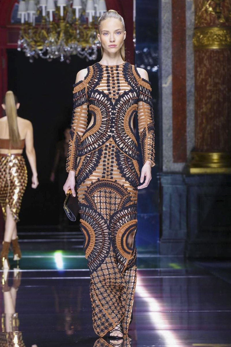 Balmain_Ready_to_Wear_Spring_Summer_2016_Paris_4.jpg