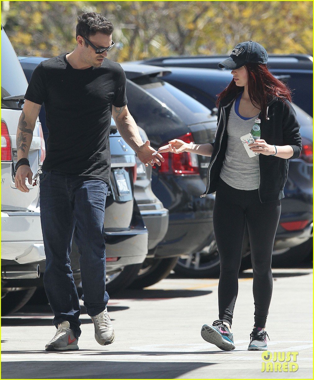 megan-fox-brian-austin-green-sunday-lunch-lovebirds-12.jpg