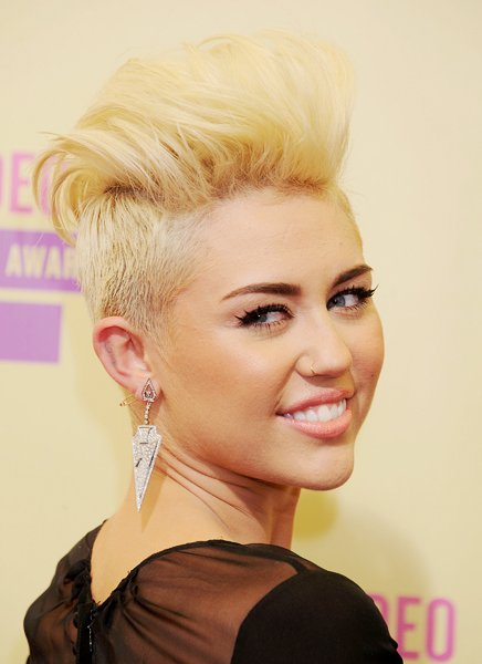 miley_cyrus_151395565.jpg