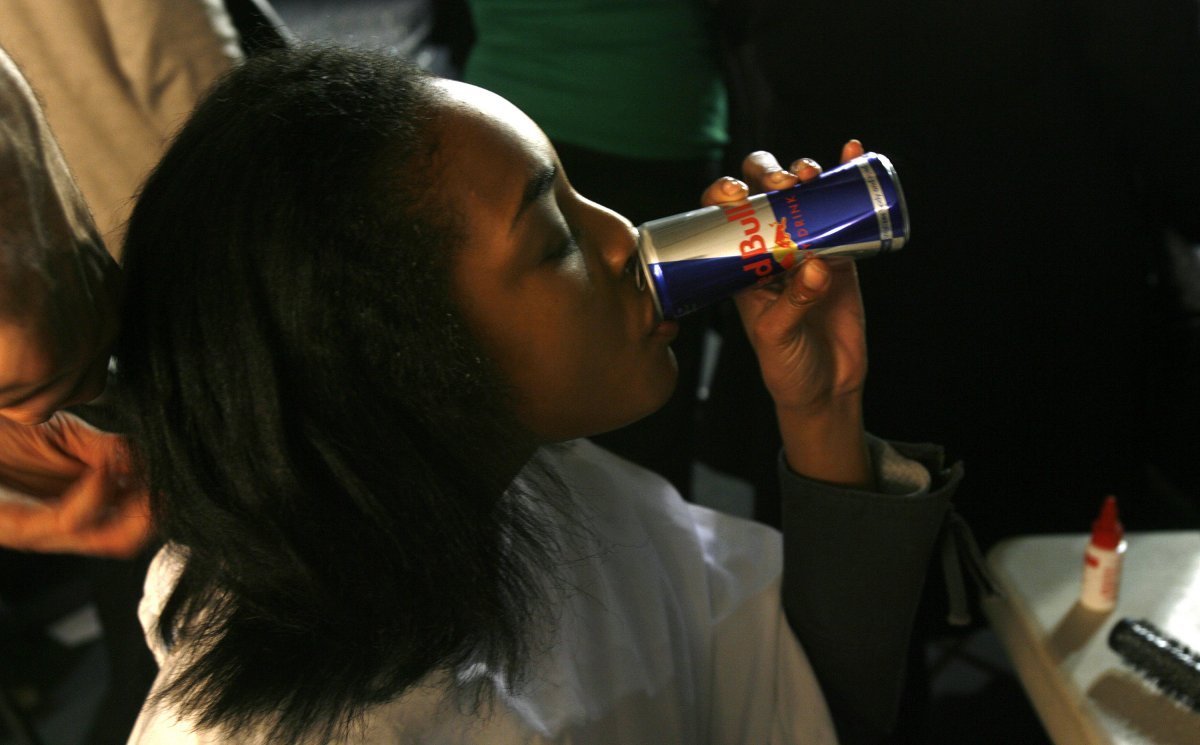 models-revved-up-for-the-show--this-london-fashion-week-model-drinks-up-while-her-hair-is-styled.jpg