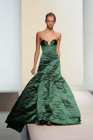 rochas-spring-2005-green-gown-profile.jpg